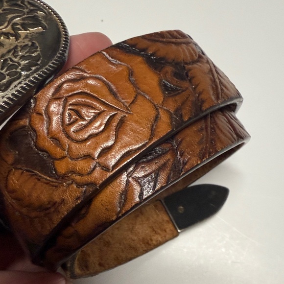 Silver Creek Western Tooled Leather Belt with Ornate Silver-Tone Buckle - Picture 2 of 7